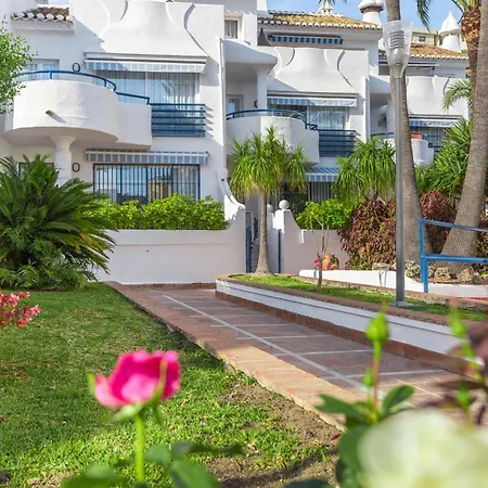 Aparthotel Sahara Sunset Benalmadena